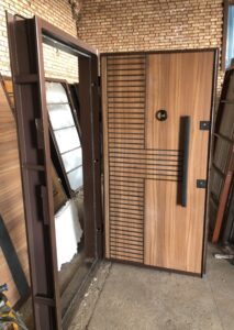 این تصویر دارای صفت خالی alt است؛ نام پروندهٔ آن IMG_0220-scaled-e1744021222895-213x300.jpg است