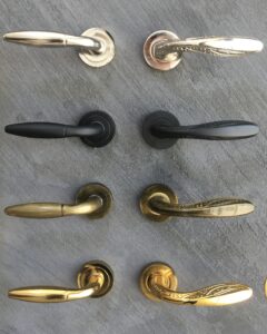 این تصویر دارای صفت خالی alt است؛ نام پروندهٔ آن IMG_0230-240x300.jpg است