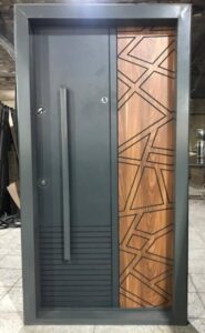 این تصویر دارای صفت خالی alt است؛ نام پروندهٔ آن IMG_0240-185x300.jpg است