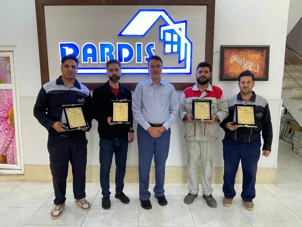 کارگران نمونه پردیس سال 1404